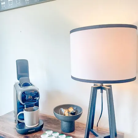 Raygill Lt 4 Bedroom House By Furnished - Private Parking - Perfect For Families & Contractors Holiday home Leeds (West Yorkshire)