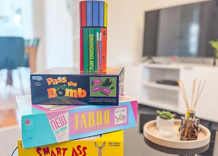 Raygill Lt 4 Bedroom House By Furnished - Private Parking - Perfect For Families & Contractors Σπίτι διακοπών