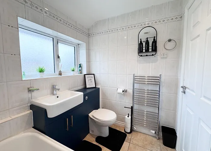 Raygill Lt 4 Bedroom House By Furnished - Private Parking - Perfect For Families & Contractors Σπίτι διακοπών